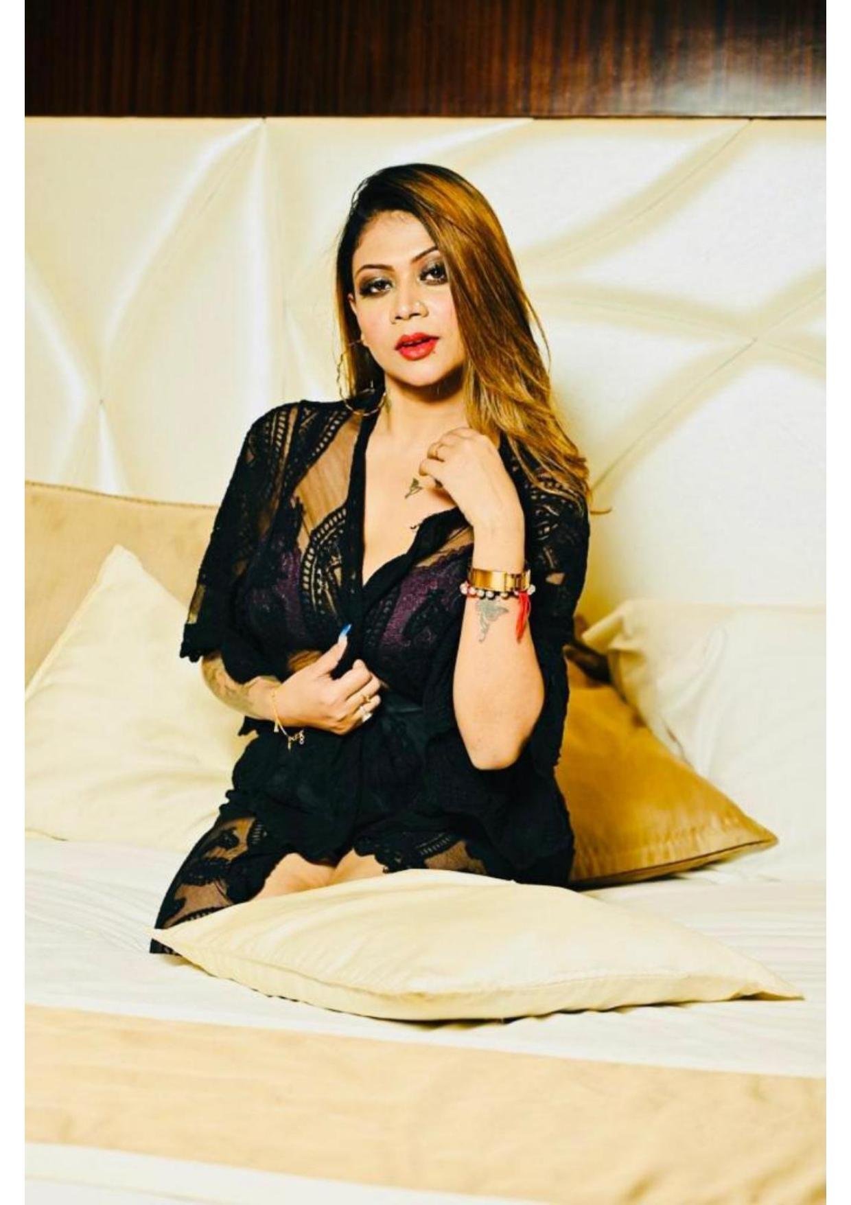  call girls Adarsh Nagar